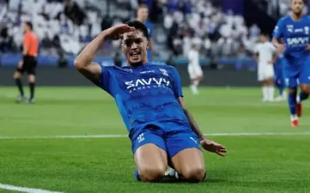 أياكس يقوي صفوفه الهجومية بانضمام ماركوس ليوناردو من الهلال