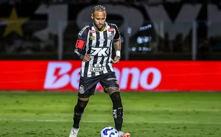 نيمار يعود إلى تدريبات سانتوس متجاهلاً شائعات الاعتزال الدولي
