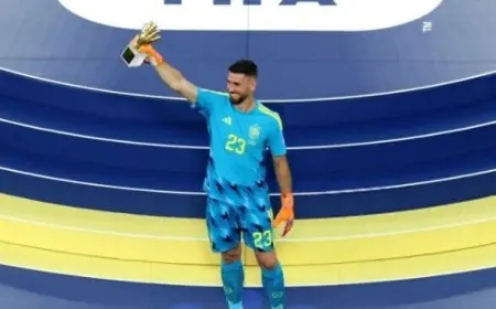 أوناي سيمون يحصل على جائزة أفضل حارس في كأس العالم 2026