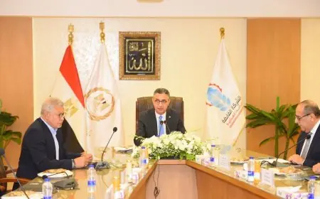 وزير التموين يشرف على تحديث الشركة القابضة للصناعات الغذائية ويؤكد أن تعزيز الأمن الغذائي يأتي في مقدمة الأولويات