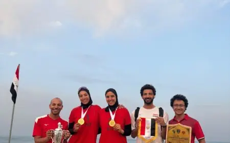 ياسر قمر يؤكد تطوير منتخبات الكرة الطائرة ويهنئ سيدات الشاطئية بالإنجاز العربي