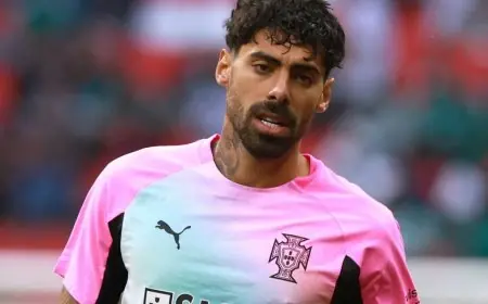 النصر على وشك التوقيع مع النجم البرتغالي كوستا بصفقة جديدة