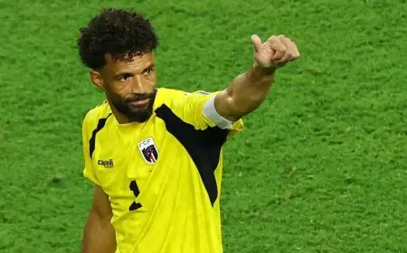 فوزينيا وهالاند يتألقان في التشكيلة المثالية لكأس العالم