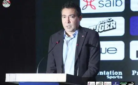 وزير النقل يتابع تقدم العمل في الخط الأول من شبكة القطار الكهربائي