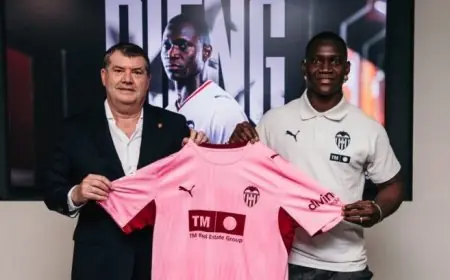 أليو ديانج يحرز هدفه الأول مع فالنسيا رغم الهزيمة أمام كاستيون في مباراة ودية