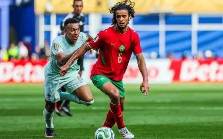 تعزيز مفاوضات مانشستر سيتي يفتح بابين لانتقال أيوب بوعدي المحتمل