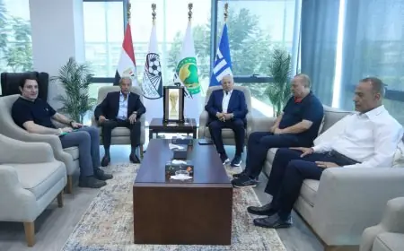 أبوريدة يلتقي شوقي غريب لمناقشة تطوير المنتخبات الوطنية والمنظومة الفنية