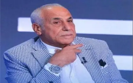 تكريم فريق ASUWind بهندسة عين شمس من قبل رئيس الهيئة العربية للتصنيع