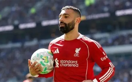 محمد صلاح يحدد مستقبله في الساعات المقبلة.. اجتماع قادم مع وكيله لمناقشة عروض من تركيا والسعودية وأمريكا