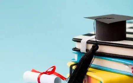 خبير من جامعة عين شمس: الذكاء الاصطناعي يرسم مستقبل الطلاب وتحسين وضع الأساتذة ضرورة لتطوير التعليم