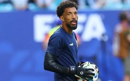 عمر مرموش يغيب عن قائمة مانشستر سيتي في جولة آسيا
