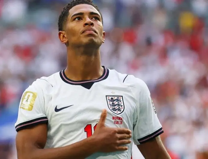 بيلينغهام يشكر داعمي منتخب إنجلترا في كأس العالم بمساهمة مالية متميزة
