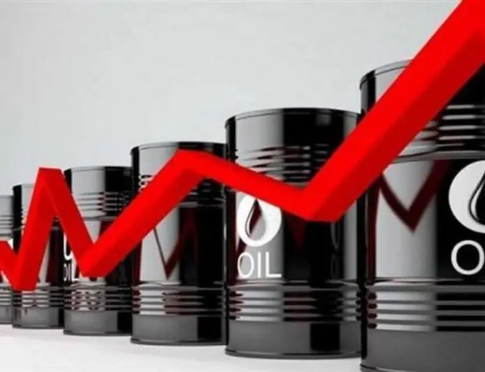 النفط يتخطى حاجز 100 دولار للبرميل: قفزة بنسبة 6% وسط تصاعد التوترات