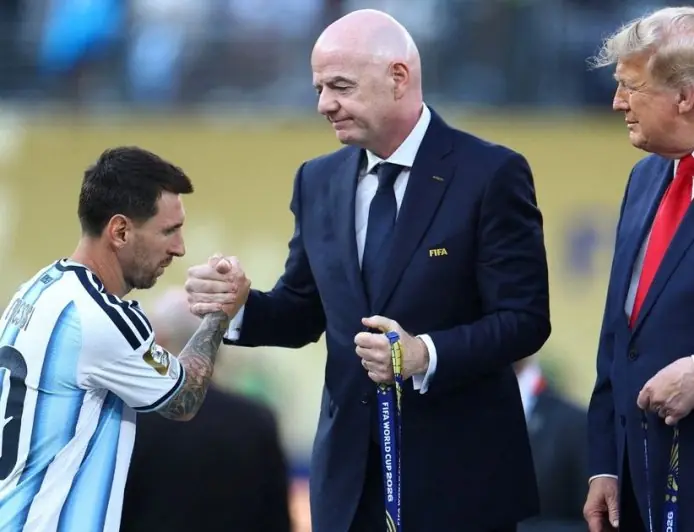 جياني إنفانتينو يقدم الدعم للأرجنتين في رسالة مسربة بعد كأس العالم 2026