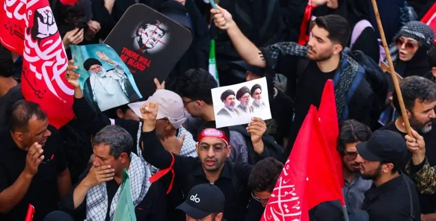 بدء مراسم وداع علي خامنئي في طهران