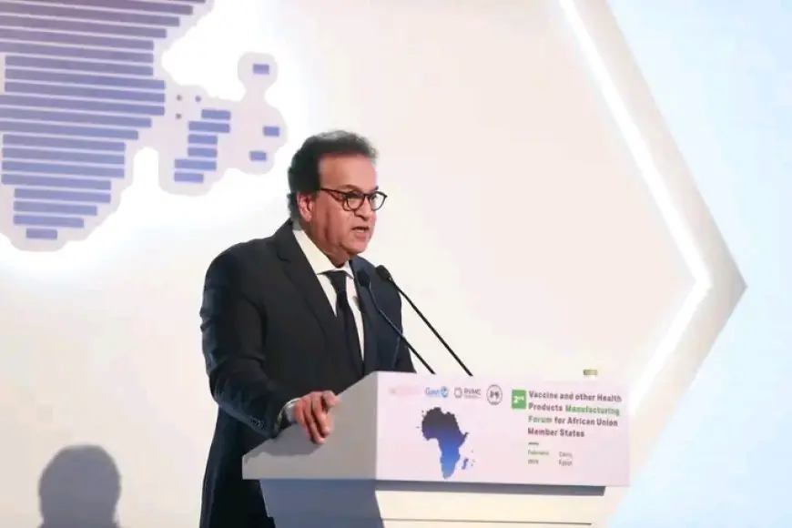 وزير الصحة يبحث كيفية مراجعة تسعير الأدوية لضمان توازن الأسعار ودعم استدامة الصناعة الوطنية