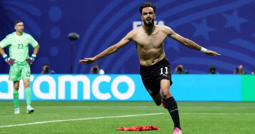 مصطفى زيكو يكشف: البطولة موجهة والحكم يحطم آمال الشعب بأكمله