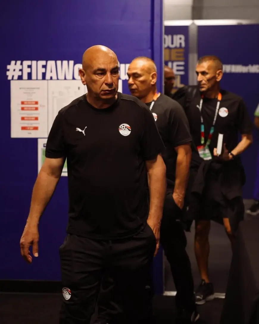 منتخب مصر يصل إلى ملعب مواجهة الأرجنتين استعدادًا لدور الـ16 في كأس العالم