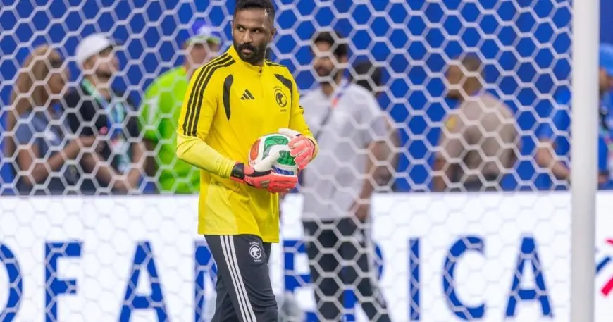 محمد العويس: الهلال يقدم عرضًا مثيرًا لمواجهة إغراءات الشباب