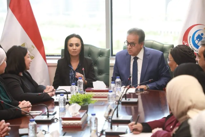 وزيرا الصحة والتضامن يشهدان توقيع بروتوكول تعاون ثلاثي لدعم تمكين المرأة اقتصاديًا في المصانع