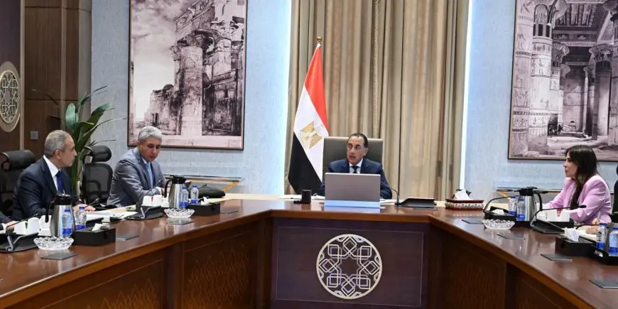مدبولي يُعزز قطاع السياحة بتوجيهات لدعم المستثمرين وزيادة الغرف الفندقية لضمان تنمية مستدامة