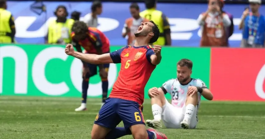 ميكيل ميرينو: من لاعب وسط متألق إلى مهاجم بارع