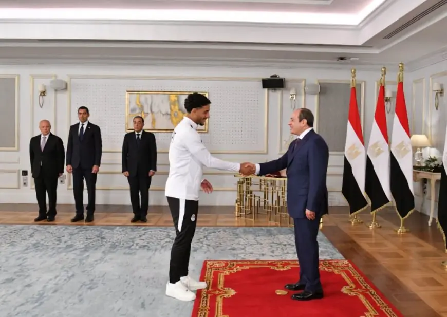 مرموش يوجه رسالة للرئيس السيسي: عازمون على رفع اسم مصر وتحقيق المزيد من الإنجازات
