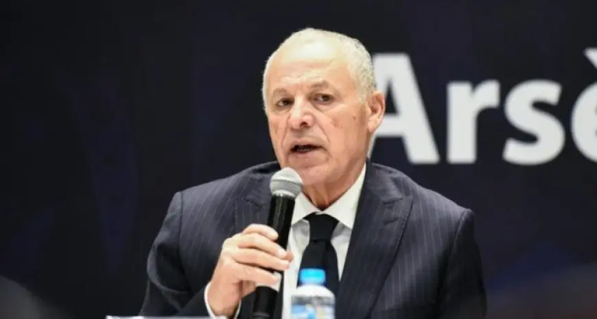 هاني أبوريدة يعبّر عن شكره لنجيب ساويرس بعد مبادرته لتكريم منتخب مصر