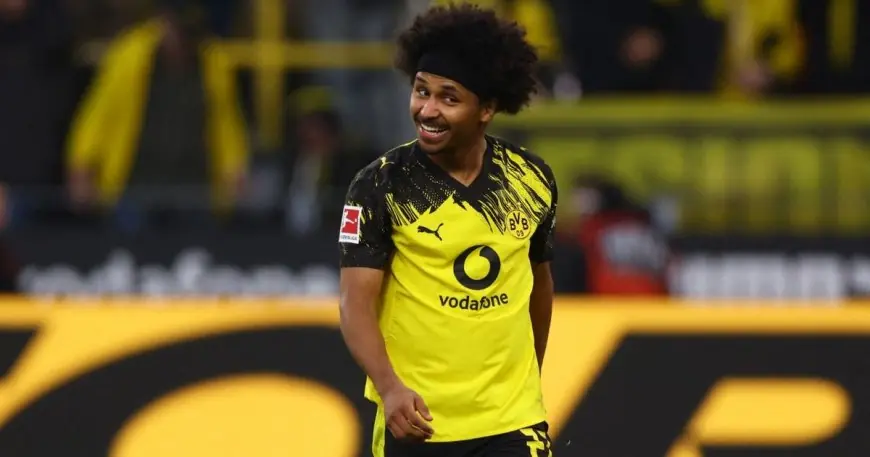 كريم أديمي يقترب من برشلونة بعد موافقة دورتموند