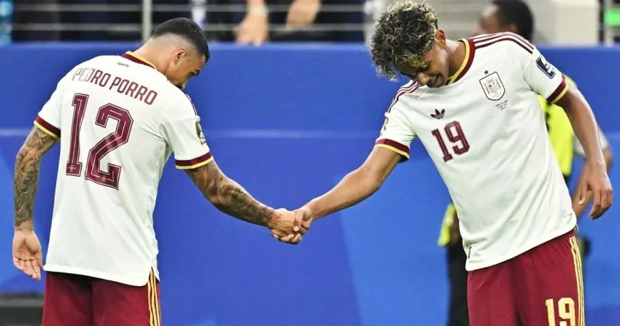 إسبانيا تهزم فرنسا ببراعة لتتأهل إلى نهائي كأس العالم
