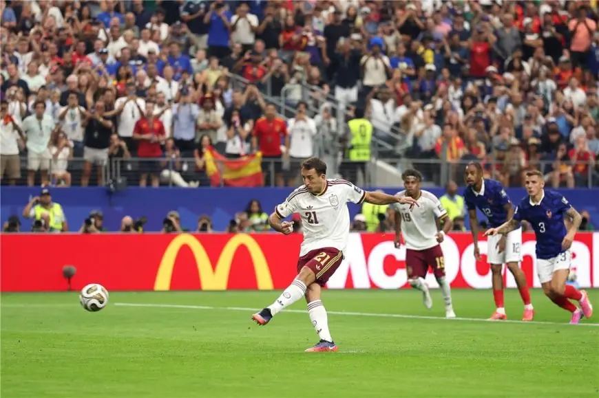 هدف أويارزابال يقود إسبانيا للتفوق على فرنسا في الشوط الأول من نصف نهائي كأس العالم 2026