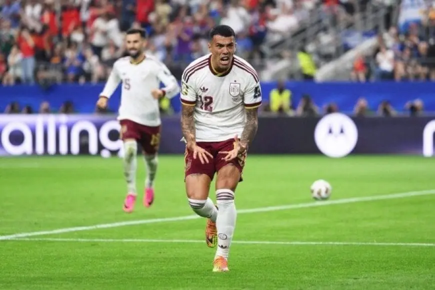 بيدرو بورو يجري فحوصات طبية لتحديد مصيره من المشاركة في نهائي كأس العالم