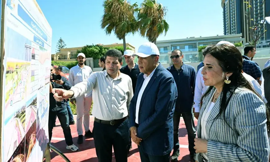 رئيس الوزراء يزور مشروع الممشى السياحي من مارينا 5 إلى مارينا 7 لتفقد التقدم والإنجازات