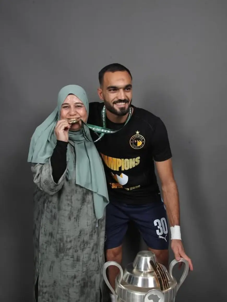 زيكو يرسل رسالة مؤثرة لوالدته بعد بكائها: ستظلين رقم واحد يا ست الكل في حياته