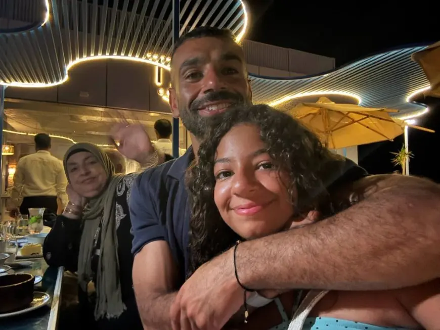 محمد صلاح يقضي إجازة صيفية ساحرة في مصر مع عائلته