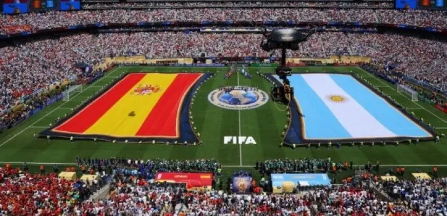 مادونا وجاستن بيبر وشاكيرا يتألقون في عرض الفترة بين الشوطين في نهائي كأس العالم
