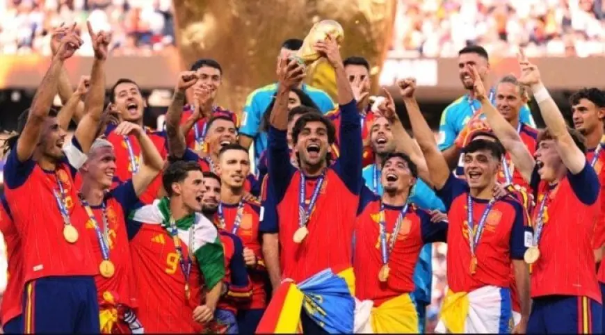 احتفالات تاريخية: مراسم تتويج إسبانيا بلقب كأس العالم 2026 «فيديو»