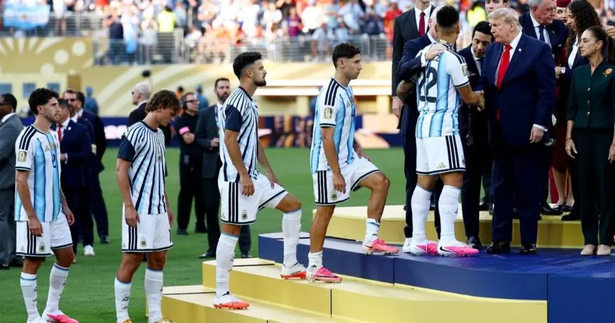لاعب أرجنتيني يظهر روحًا رياضية مع إسبانيا ويتعهد بإعادة الكأس