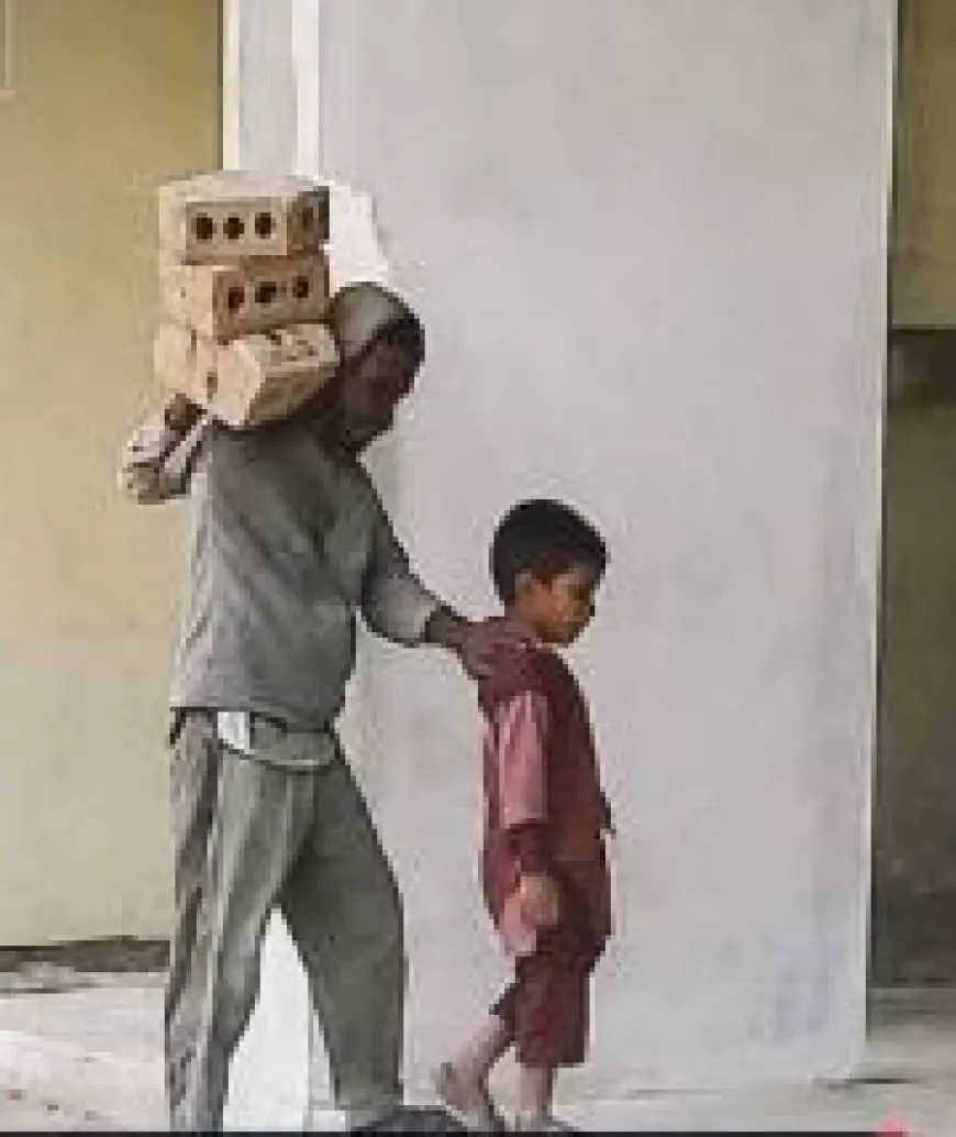 عامل بناء كفيف يروي كيف تحول نظره الضعيف إلى عقبة في الحصول على عمل