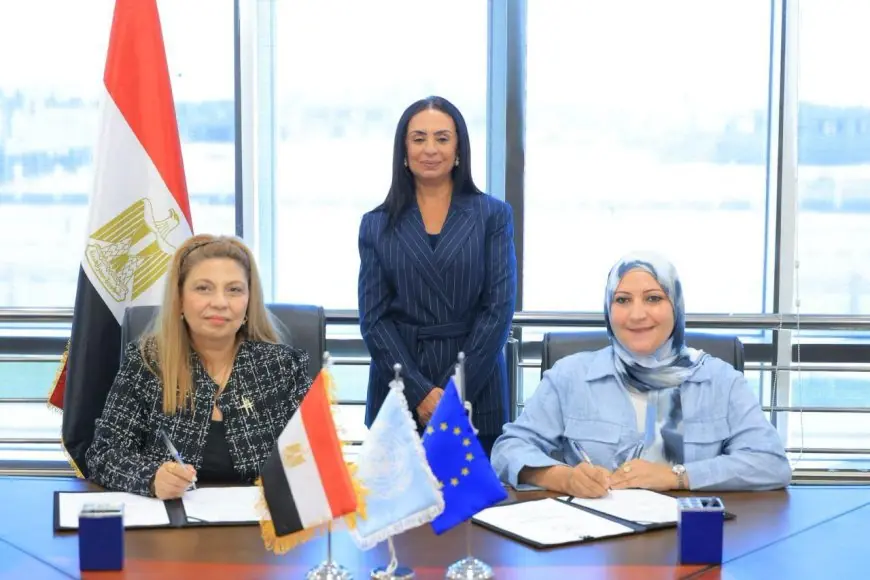 تعاون مثمر: صندوق دعم الصناعات الريفية يوقع بروتوكولات مع 12 جمعية ومؤسسة أهلية