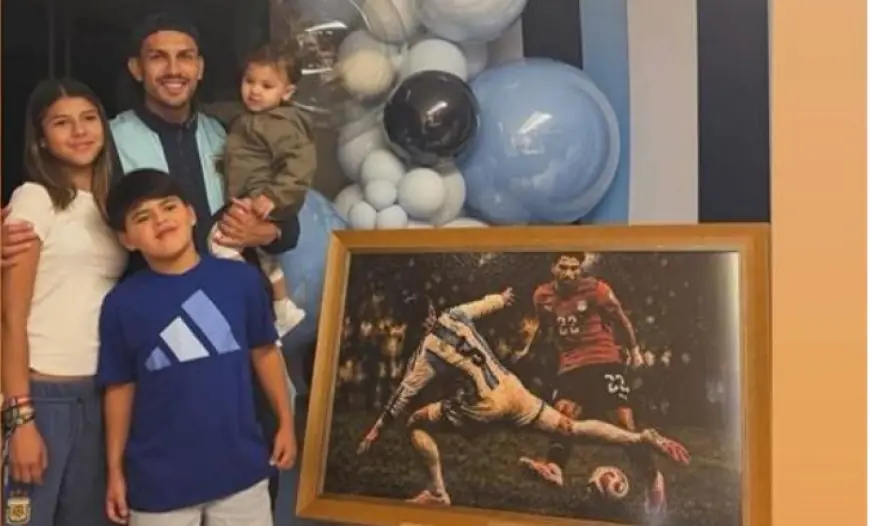 عمر مرموش يتألق في احتفالات عائلة نجم الأرجنتين عقب كأس العالم