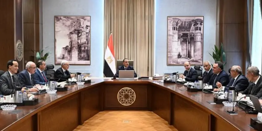 رئيس الوزراء يسلط الضوء على مبادرات تعزيز الاستثمار في شبه جزيرة سيناء