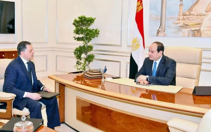 الأهلي يطرح قميصه الأساسي الجديد للموسم المقبل