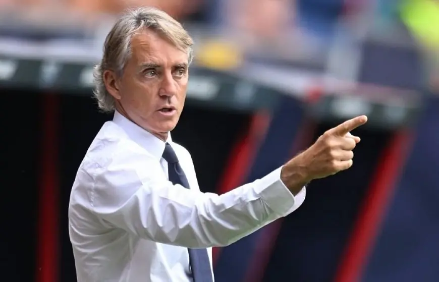 روبرتو مانشيني يعود لتولي قيادة منتخب إيطاليا بعقد يمتد حتى كأس العالم 2030