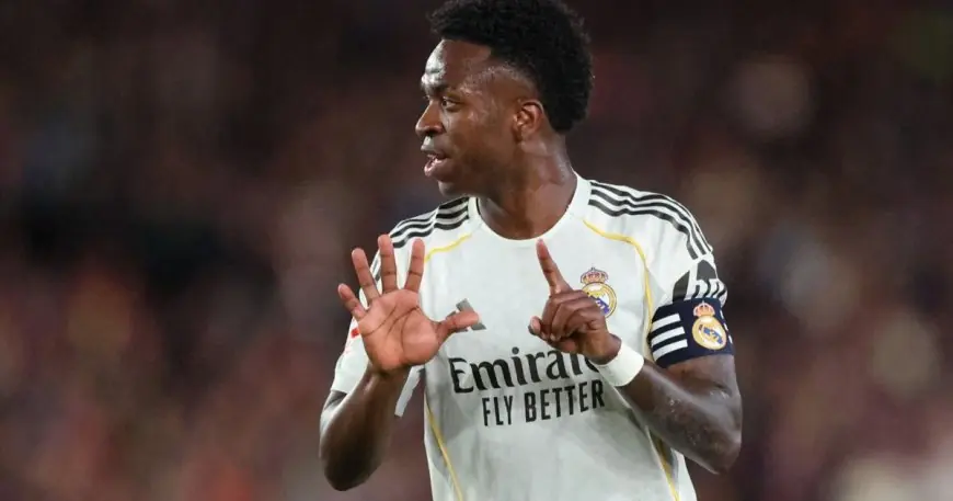 ريال مدريد يغامر برفض عرض بيع فينيسيوس جونيور