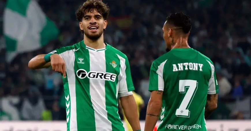 روما يقترب من تقديم عرض بقيمة 60 مليون يورو لضم الزلزولي وبرشلونة في حالة ترقب
