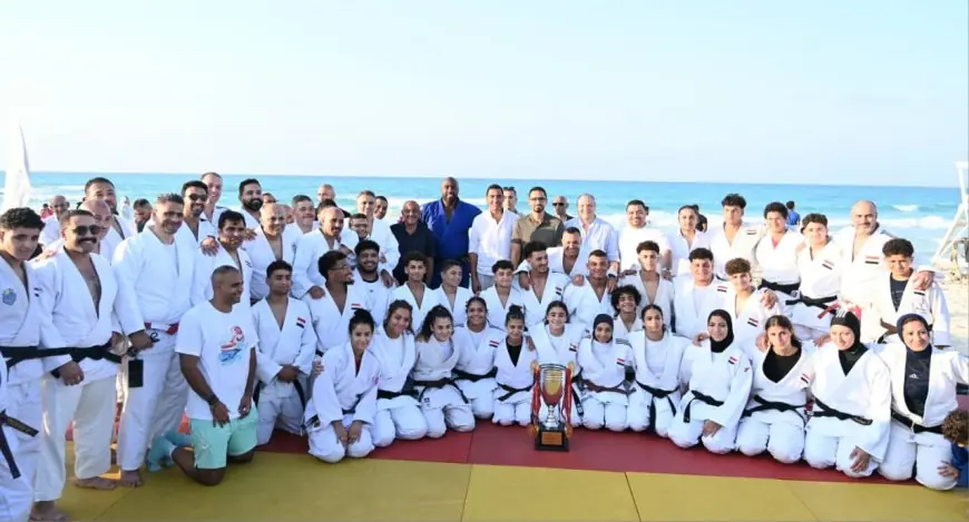 وزير الرياضة يحضر استضافة أسطورة الجودو تيدي راينر في العلمين