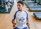 عمر مرموش يصل معسكر مانشستر سيتي في هونغ كونغ ويبدأ التحضيرات للموسم الجديد