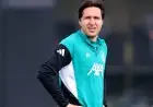 كييزا يرفض العروض الأوروبية ويبهر أتلتيكو مدريد وأندية إيطاليا بقراره البقاء مع ليفربول