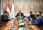 وزير الرياضة يناقش آخر تطورات بناء ستاد النادي المصري الجديد